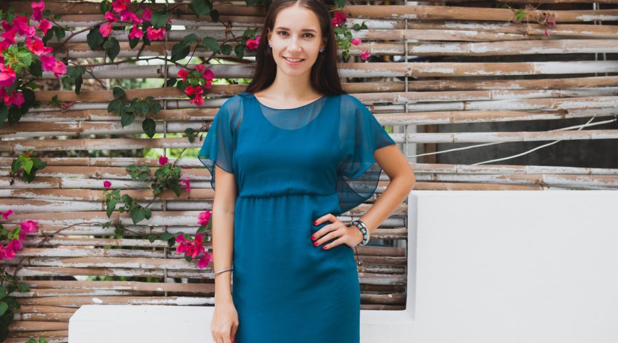 Tips to Pull Off a Midi Dress in Every Season!