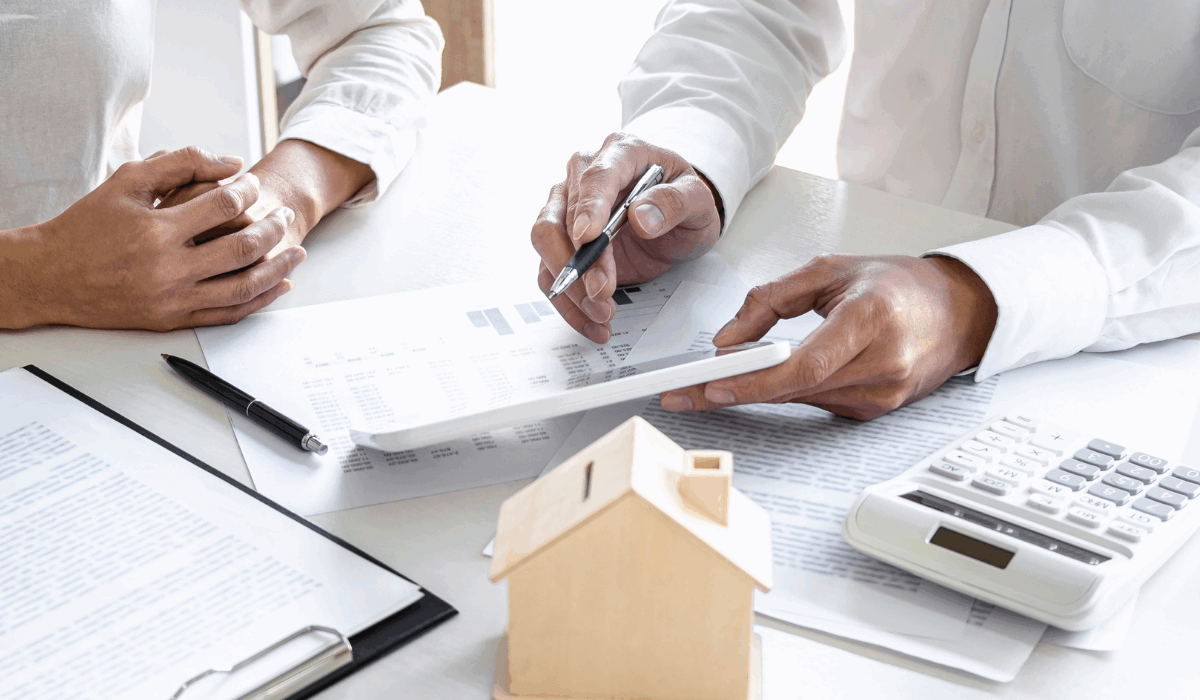 Investment Platforms Singaporeans Can Use To Invest A Fixed Monthly Sum